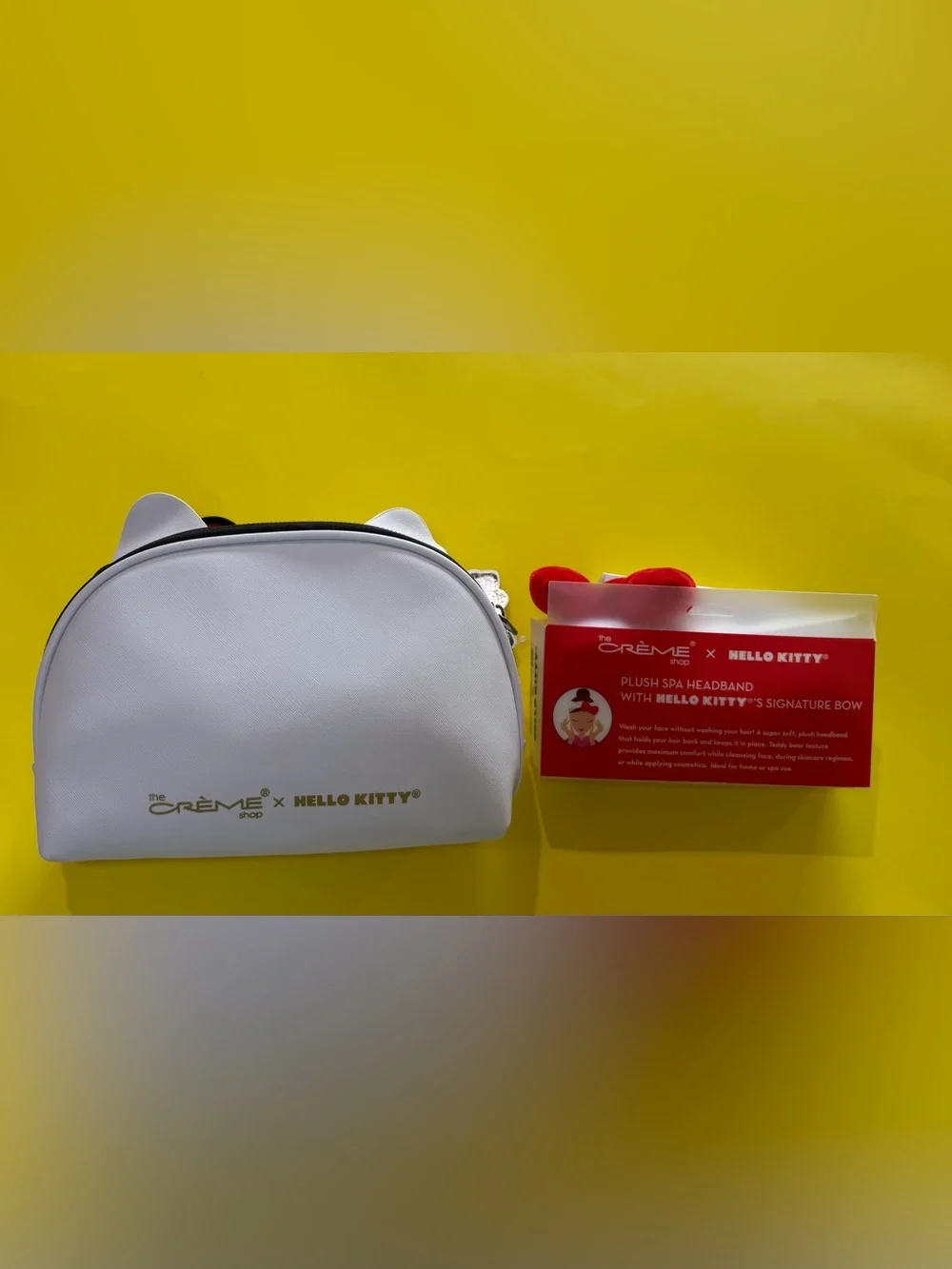 Hello Kitty White Kids Pouch with Red Bow Accent